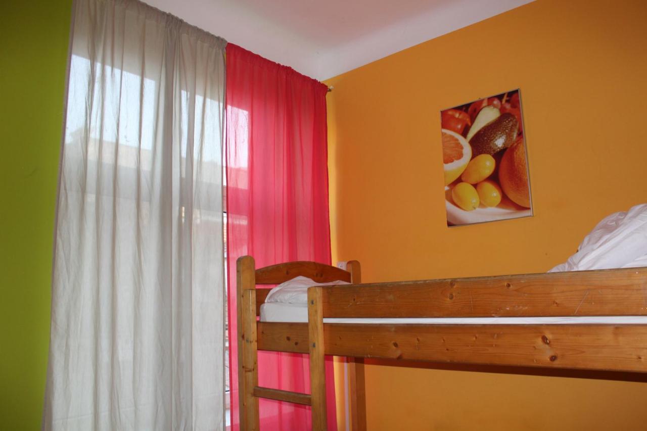 Margo Guest Rooms Cracovia Exterior foto